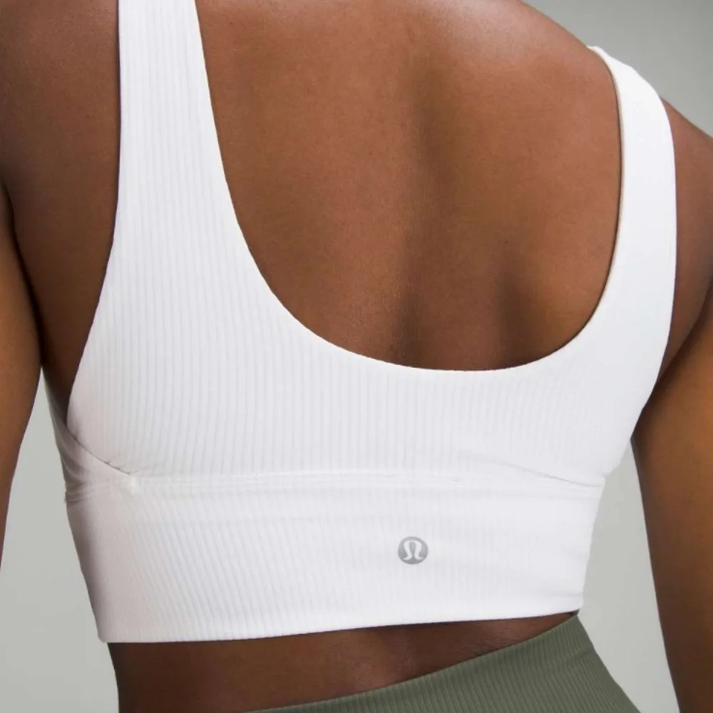 NWT 🍋Lululemon White Align Bra Ribbed Size 4